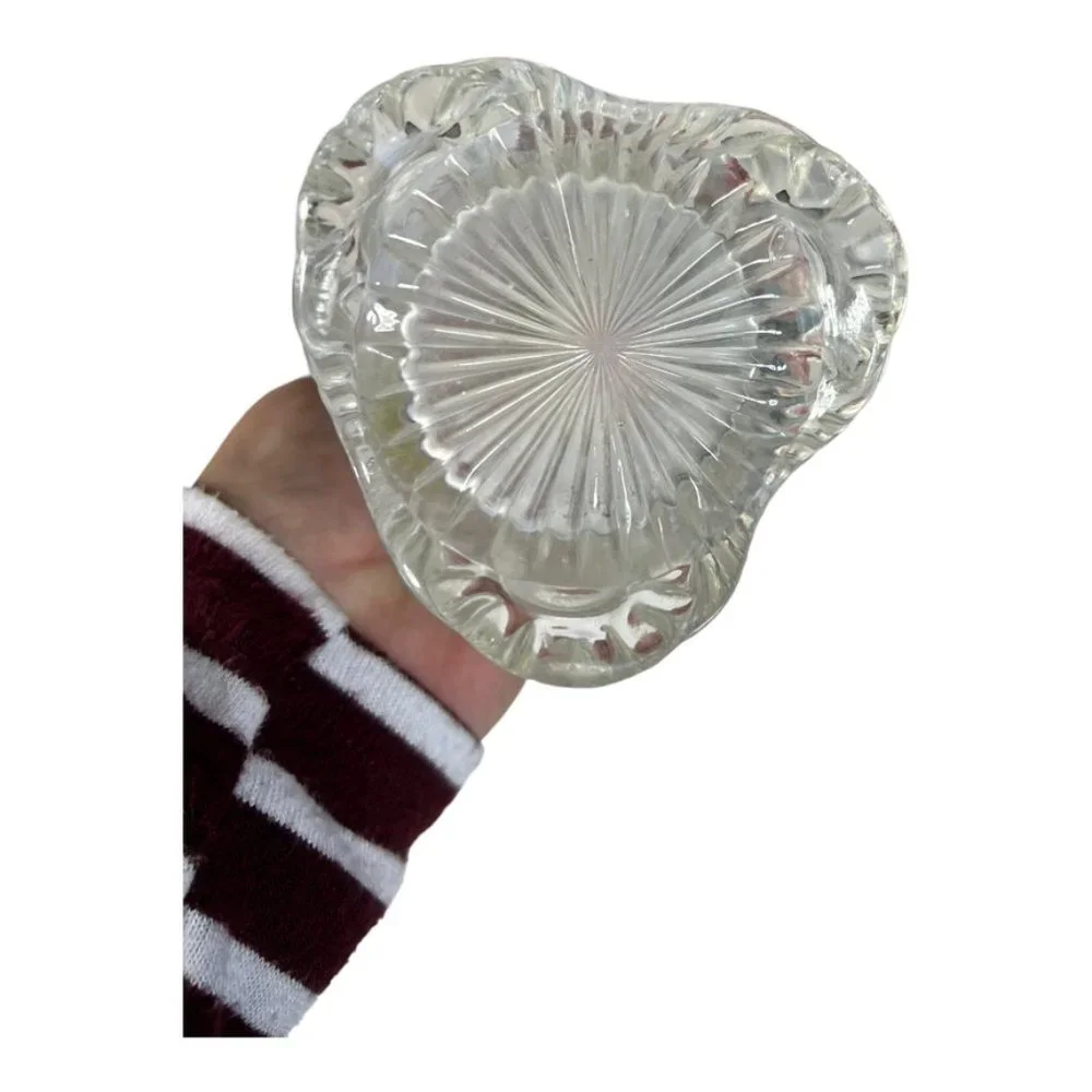 Vintage Swung Vase Opalescent White‎